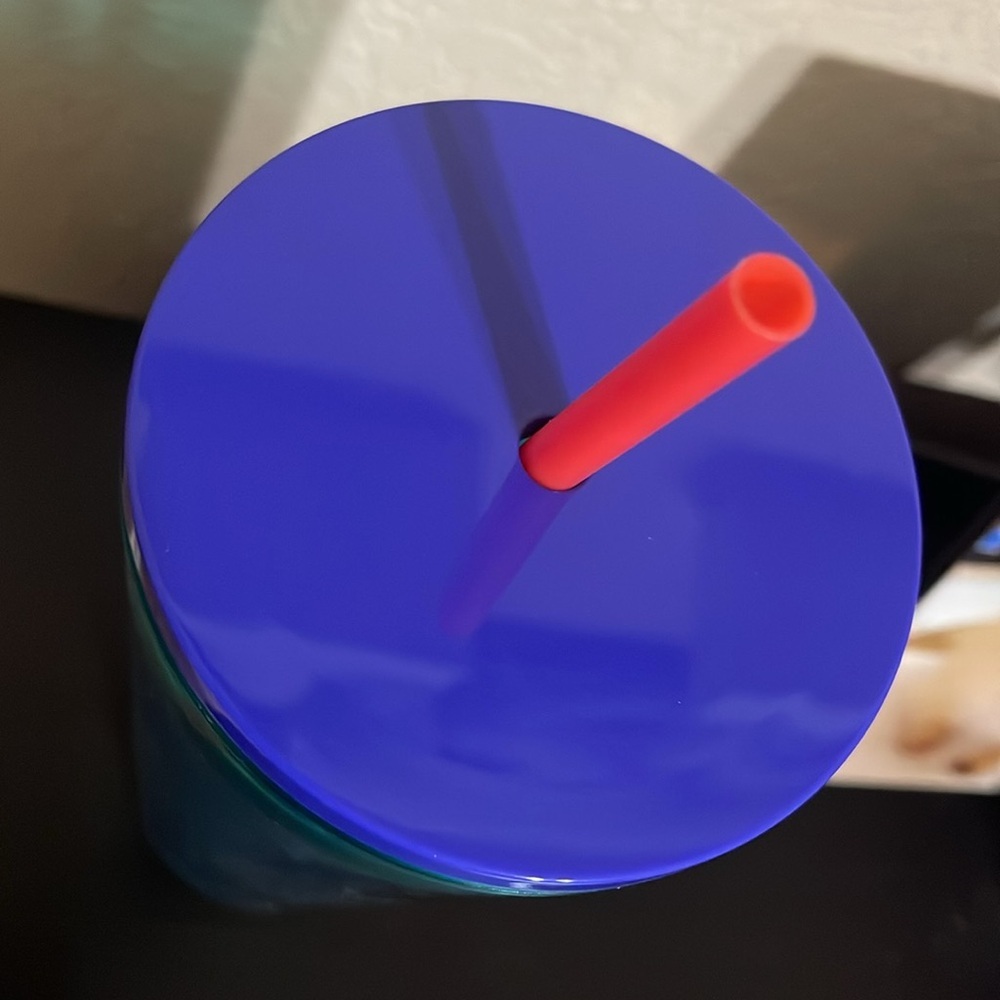 Starbucks Tumbler Cup - Picture 2 of 5